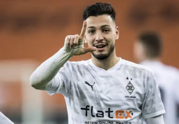 Équipe nationale : le grand retour de Bensebaini à la Bundesliga