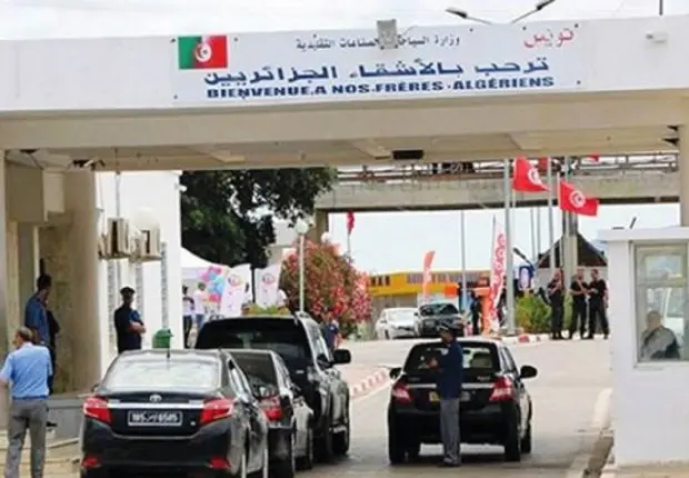 Algérie – Tunisie : vers l’ouverture des frontières terrestres
