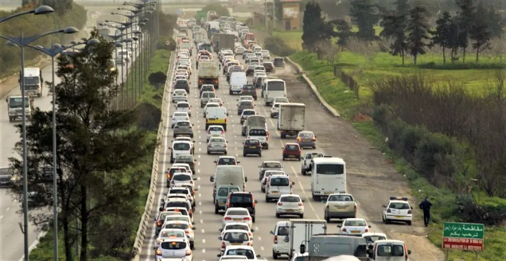 Embouteillages à Alger : un nouveau plan d’urgence enfin dévoilé