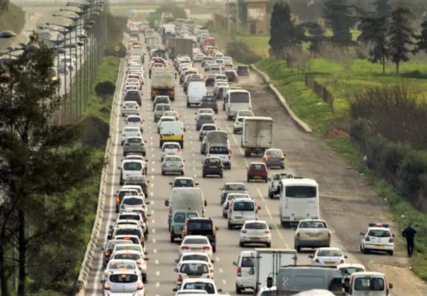 Embouteillages à Alger : un nouveau plan d&rsquo;urgence enfin dévoilé