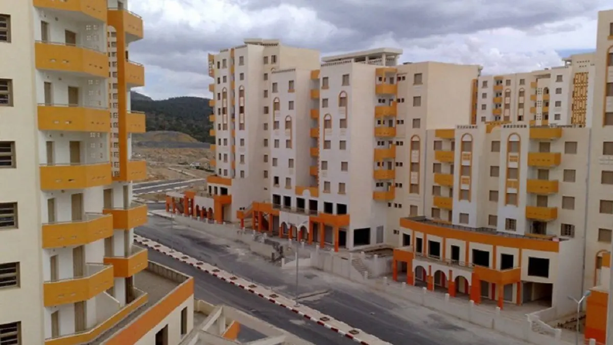 Inscription de 460.000 logements au titre du PLF 2024, selon le ministre Laribi