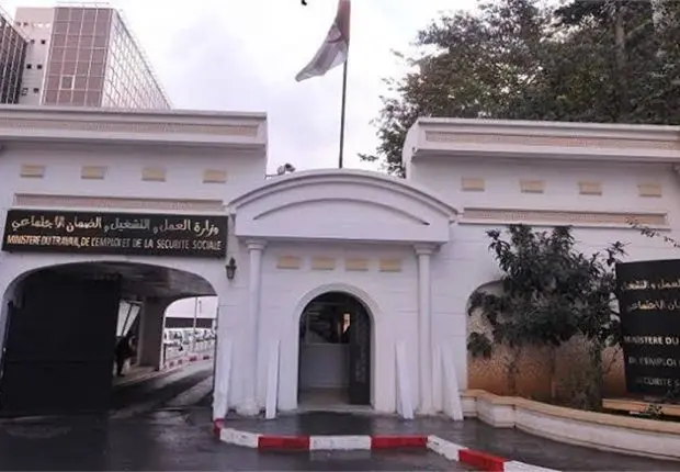 Usage exclusif de l’arabe : un autre ministère s’y met