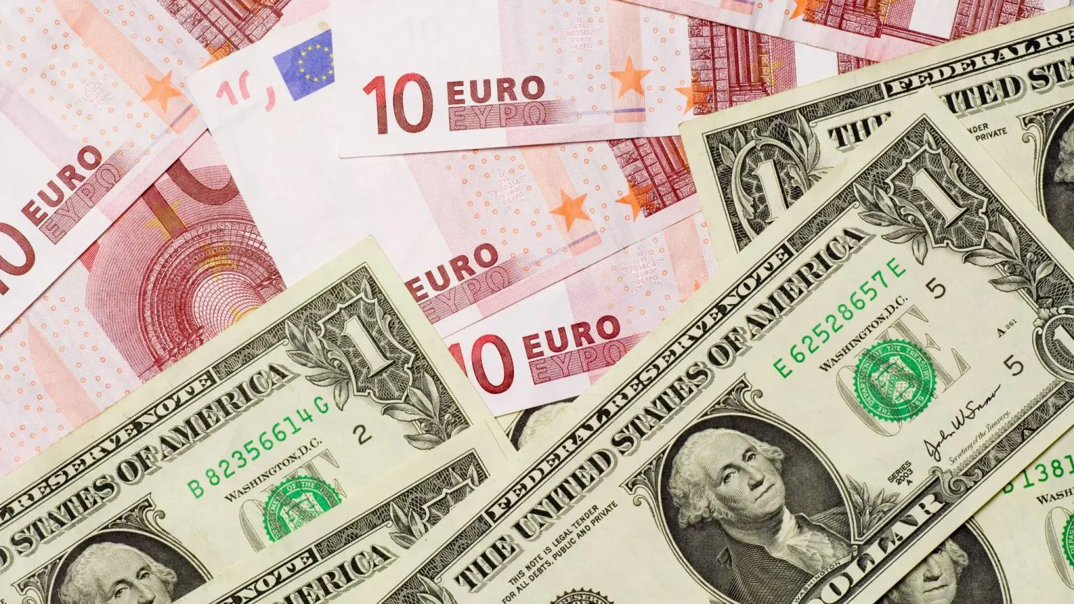 Taux de change du Dinar contre les principales devises ce 25 novembre