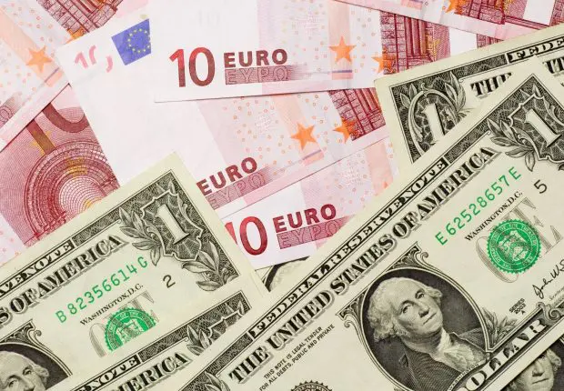 Taux de change du Dinar contre les principales devises ce 25 novembre