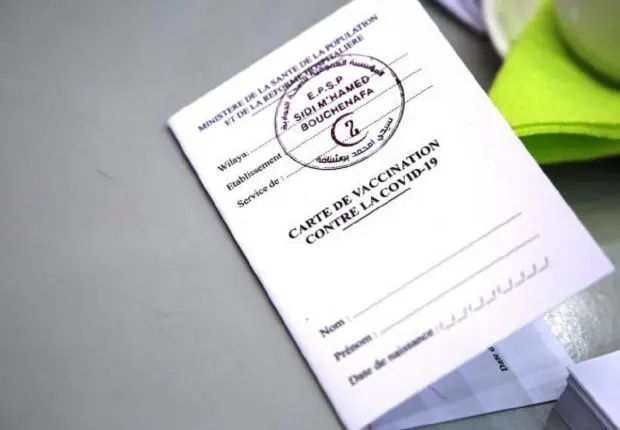 Covid-19 en Algérie : vers un pass sanitaire dans les lieux publics ?