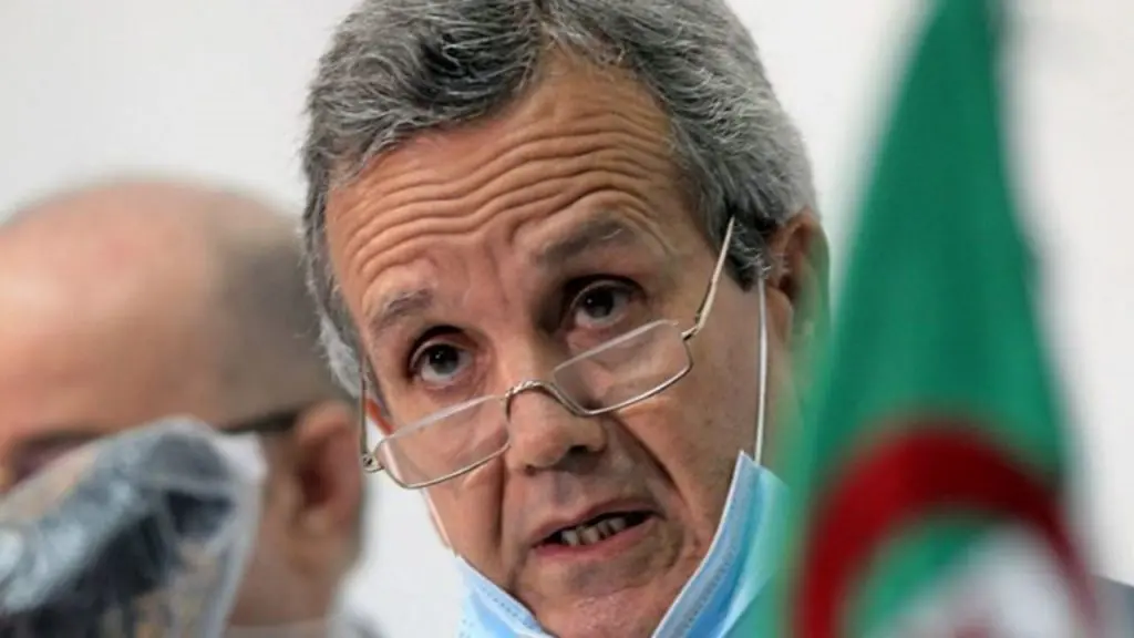 Vaccination Covid-19 et 4e vague : les mises en garde de Benbouzid
