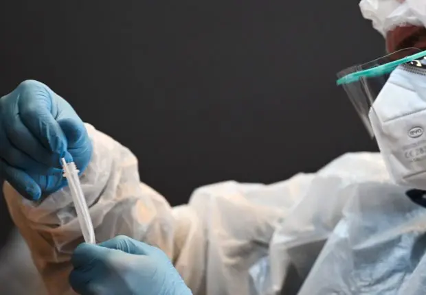 Covid-19 : la 4ᵉ vague est « inévitable », explique le Dr Akhamouk