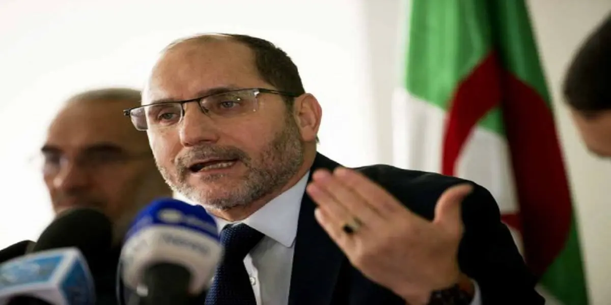 Élections locales : Makri se plaint déjà