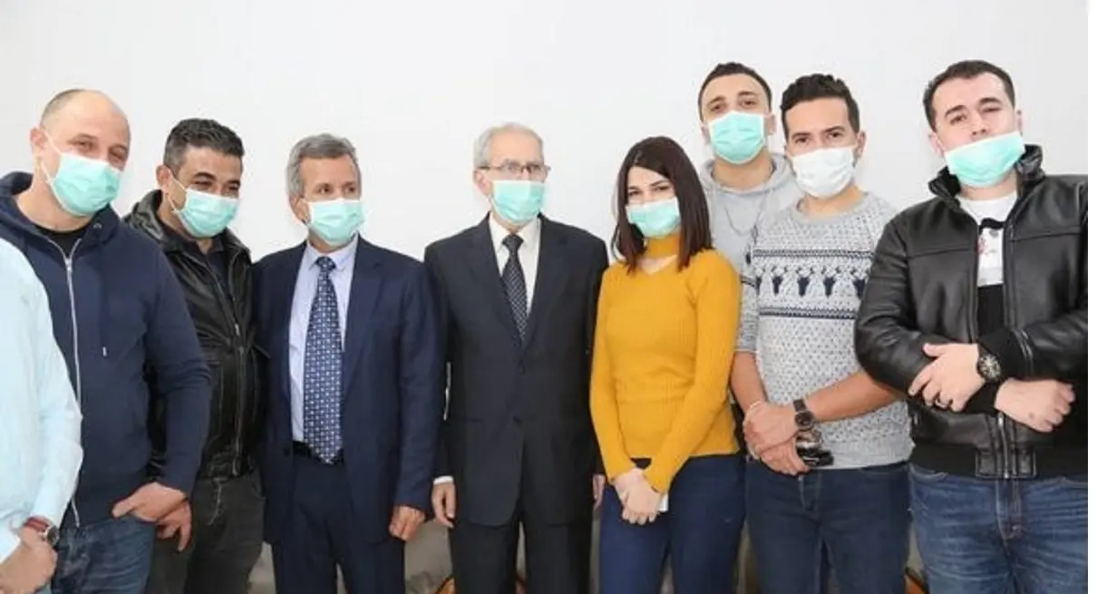 En désarroi, les étudiants rapatriés de Chine saisissent Tebboune