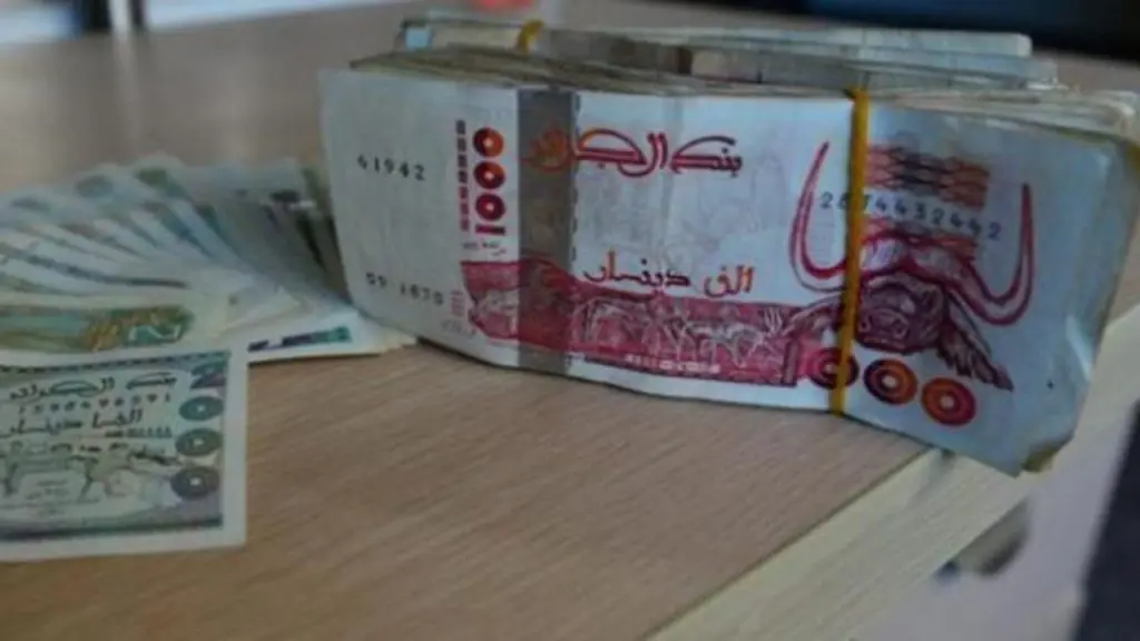 Devises : le taux de change du dinar ce lundi 29 novembre