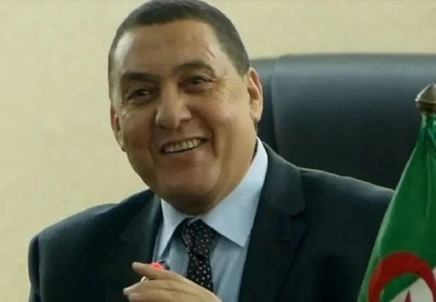 Le médiateur de la république lance un appel aux investisseurs