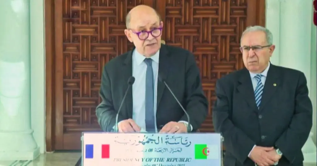 Le Drian depuis Alger: « La France et l’Algérie ont des liens profonds »