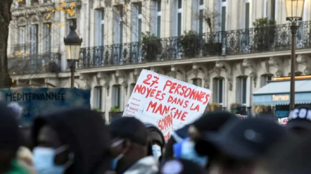 France : « immigration zéro », les sans-papiers montent au créneau