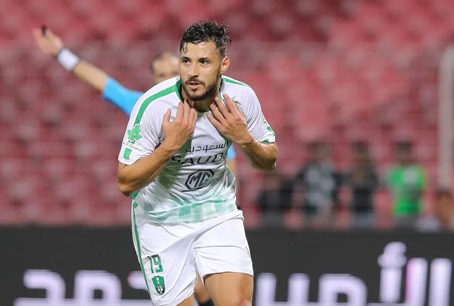 Belaili va-t-il signer en France ou en Angleterre ?