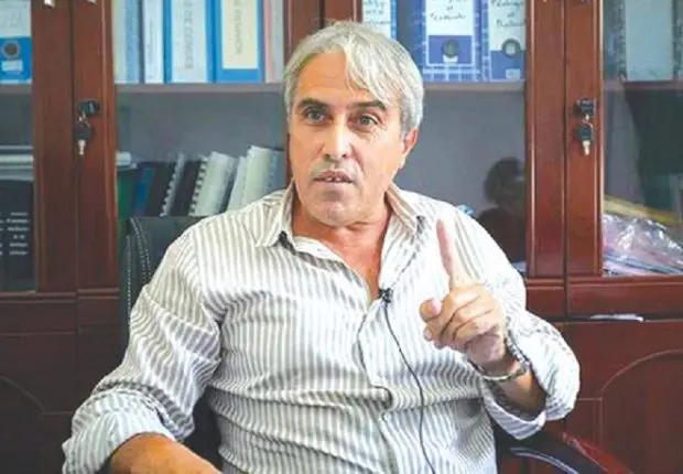 Omicron et immunité collective : la mise au point du Pr Djenouhat