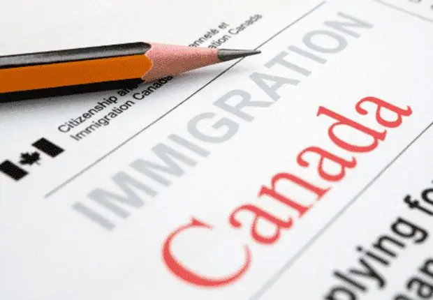 Programmes d’immigration : les promesses non-tenues du Canada