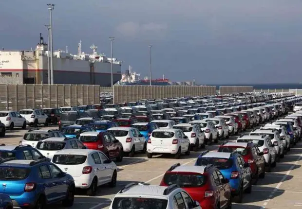 Importation automobile : nouveau coup dur pour les concessionnaires ?