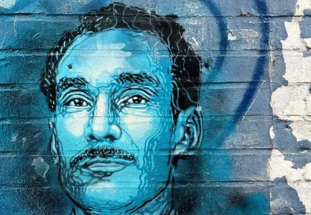 France : un portrait en hommage aux victimes d’octobre 1961, vandalisé