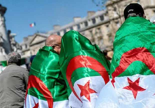 Titres de séjour accordés aux Algériens : la France dévoile les chiffres