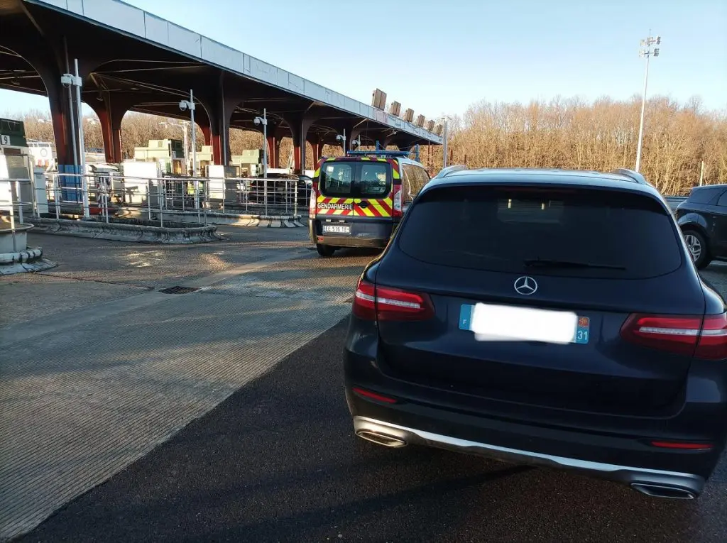 France : il roule 30 ans sans permis, l’insensé périple d’un Algérien