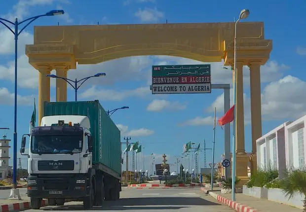 Pénuries : la contrebande vers la Tunisie au cœur du débat