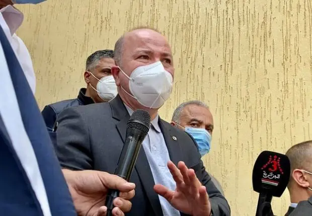 Omicron et 4e vague : le gouvernement lance un appel aux Algériens