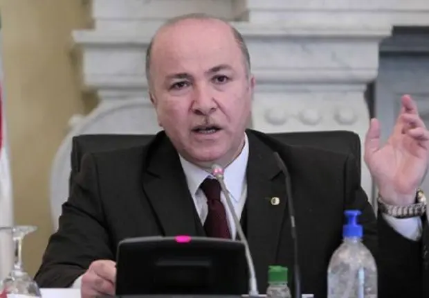 Réseau 4G et distribution de lait : 2 points à retenir de la réunion du gouvernement