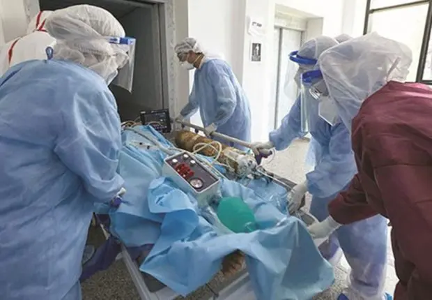 Variant Omicron en Algérie : les hôpitaux déjà « en surcharge »