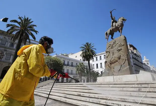 Omicron : immunité collective veut-elle dire fin du covid-19 ?