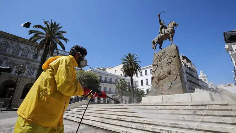 Omicron : immunité collective veut-elle dire fin du covid-19 ?