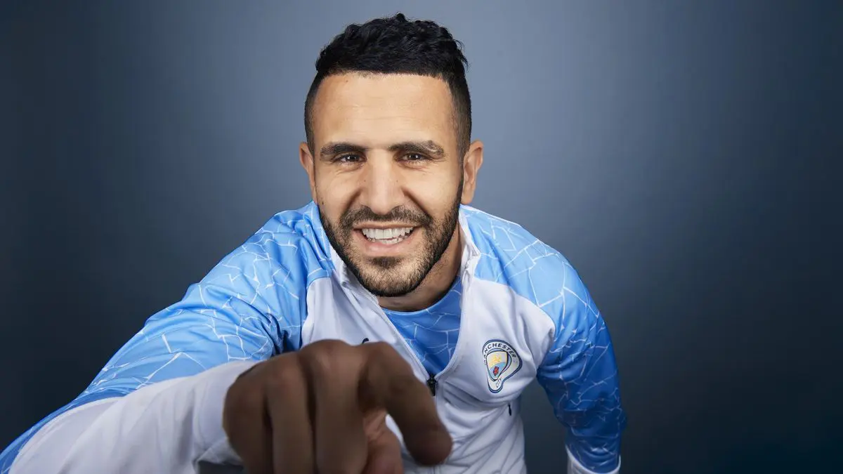 Man City : le club lance un message élogieux de Mahrez