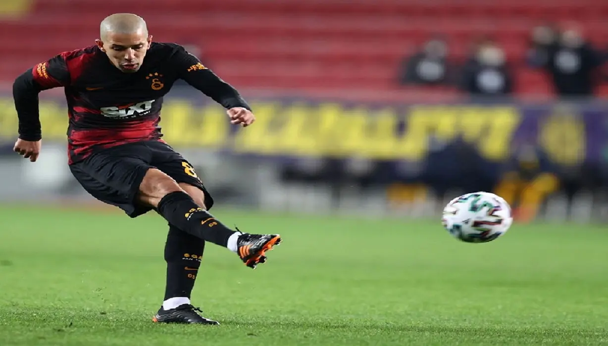 Équipe d’Algérie : Feghouli passeur, sauve Galatasaray