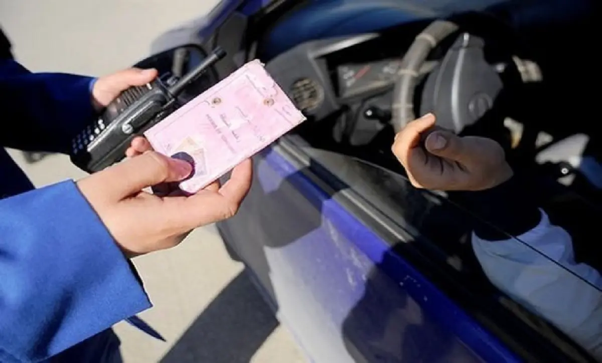 Permis de conduire : téléphone au volant, quelle sanction ?