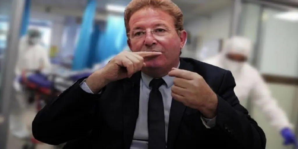 Dr Melhag : « Ce n&rsquo;est pas encore la fin de la COVID-19 »