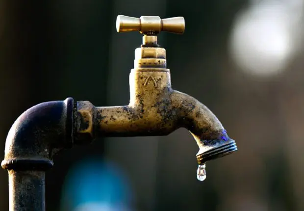 Crise de l’eau : la fibre de verre comme alternative ?