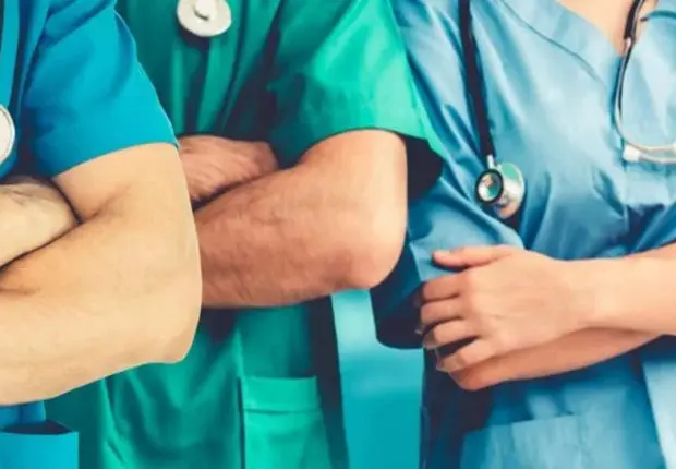 Exode des médecins : le départ à la retraite est-il une raison ?