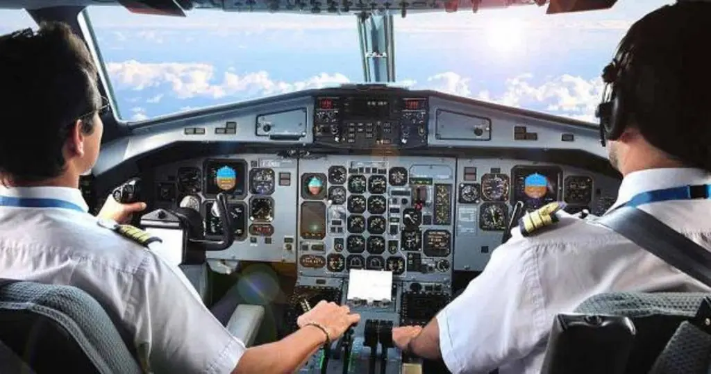 France : un ex-pilote d’Air Algérie suspendu et gravement accusé