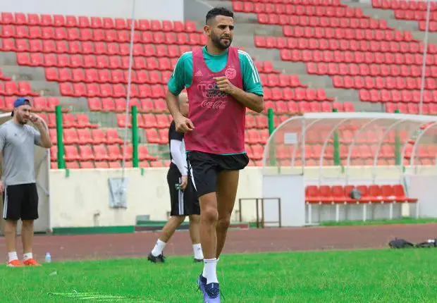 Mahrez à la conférence de presse : « C’est un souhait qui me tient à cœur »