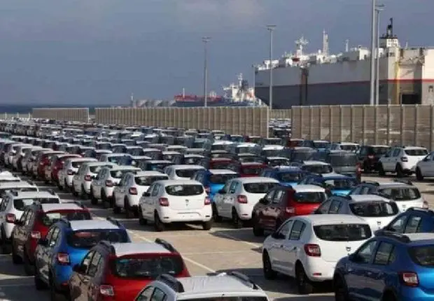 Importation de véhicules : est-ce bientôt le bout du tunnel ?