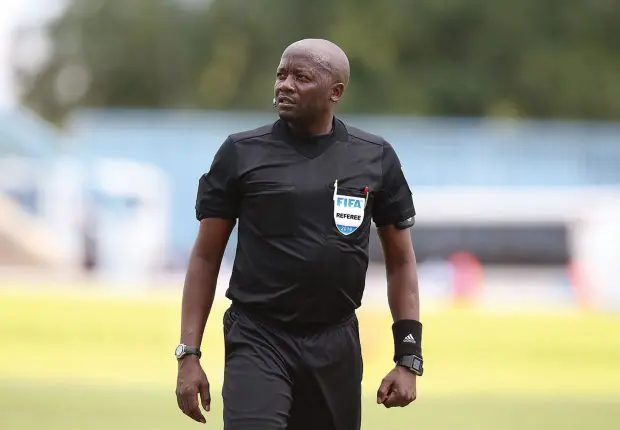 Arbitre Cameroun – Algérie : quand la CAF dit « NON » à la FAF