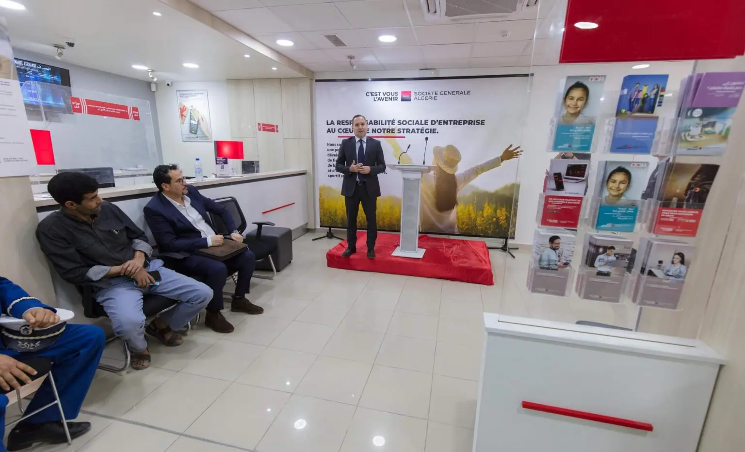 Société Générale Algérie inaugure sa 2e Agence 100% solaire et digitale