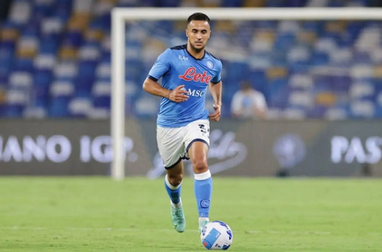 Il voudrait rebondir loin de Naples : nouvelle piste pour Ounas