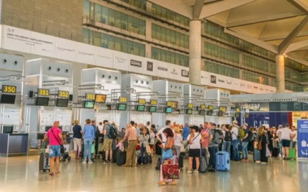 Aéroports espagnols : une situation d&rsquo;attente déplorable