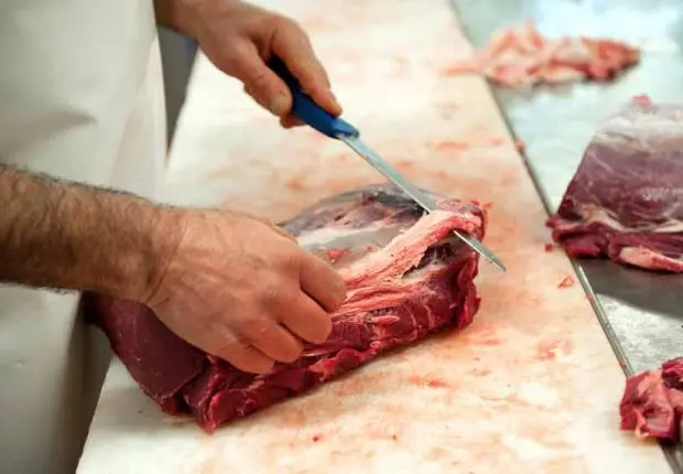 Oran : des carcasses d&rsquo;ânes et mulets découvertes dans un marché