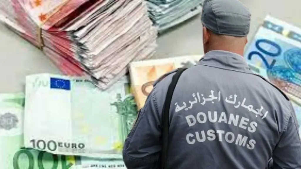 Aéroport d’Alger : saisis de 65 000 euros sur une passagère en partance pour Istanbul