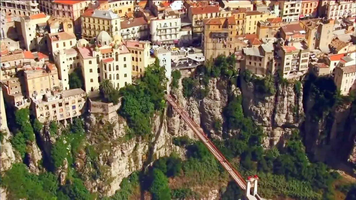 L’Algérie selon les plumes du Washington Post