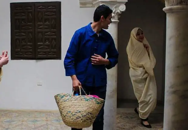 Le bleu de Shanghai, l’histoire de la tenue Chinoise devenue symbole de l’Algérois