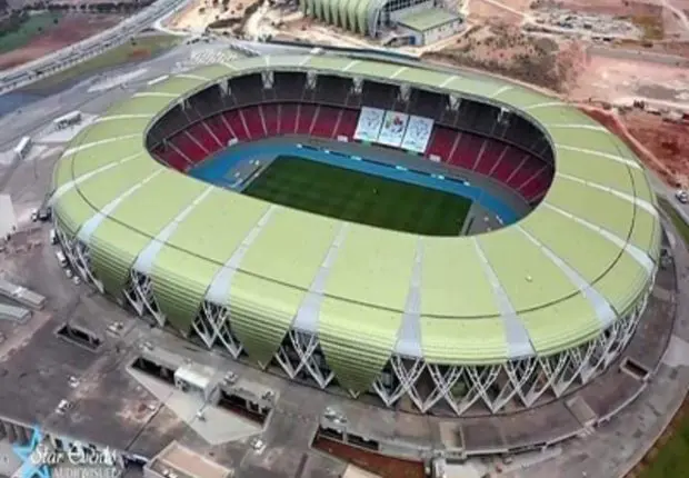 Tchaker ne répond plus aux critères: les Verts domiciliés à Oran ?