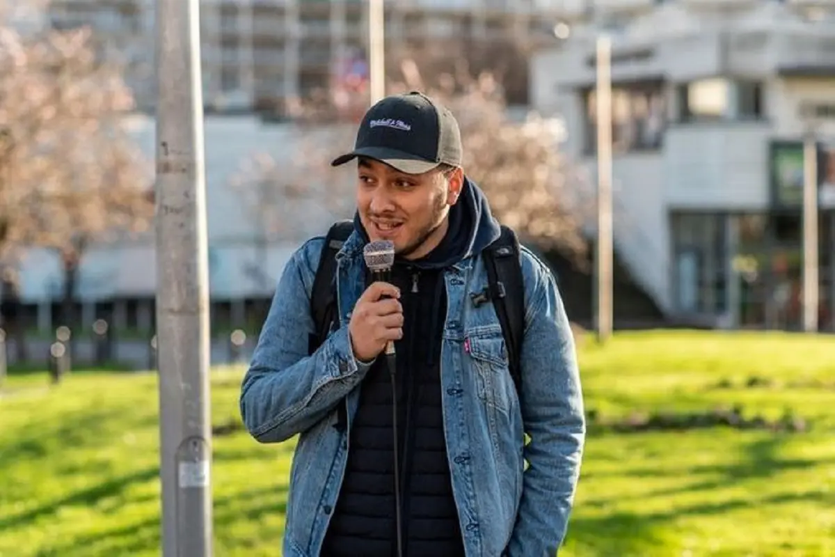 Législatives en France : Taha Bouhafs, victime de racisme, se retire