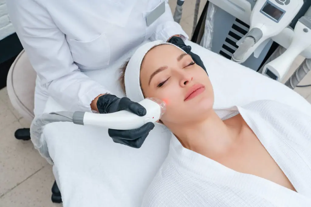 Le Département de dermatologie du Centre médical Anadolu